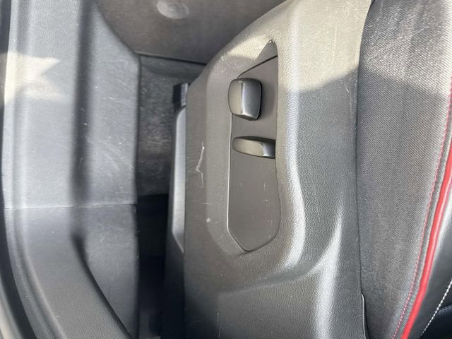 Used 2023 Buick Envision Essence w/ Sport Touring Package image 20