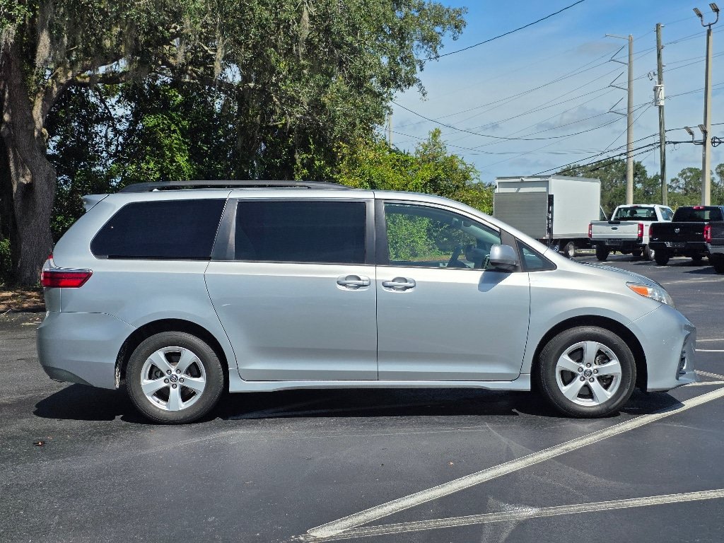 Used 2020 Toyota Sienna LE FWD image 8