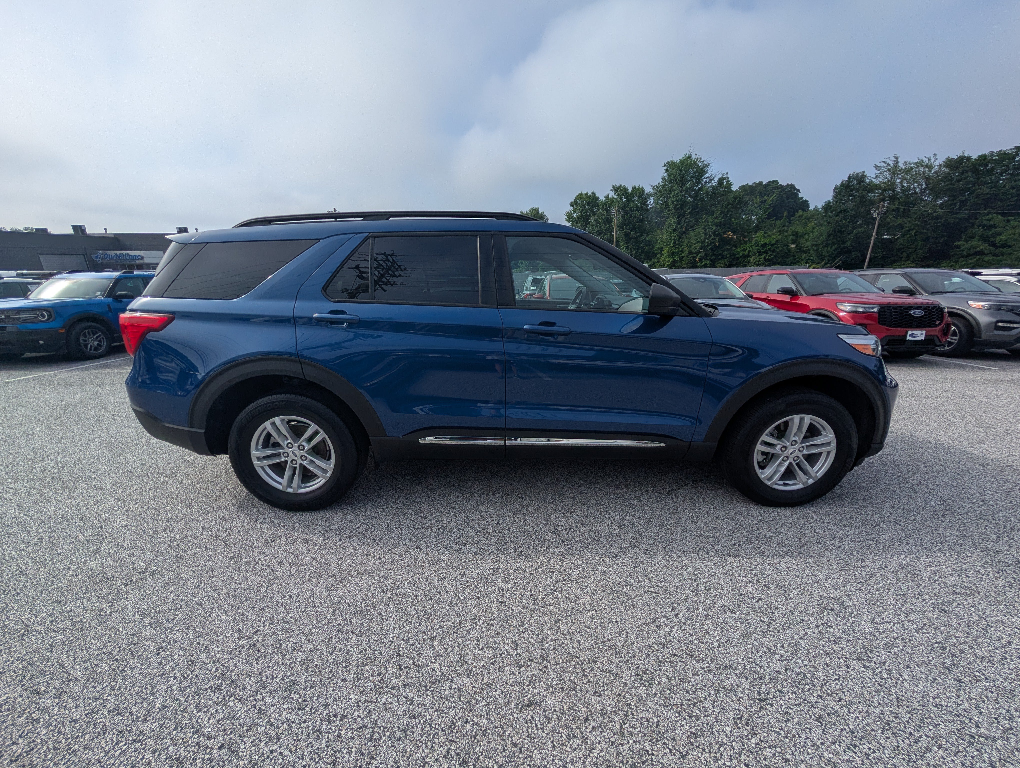 Certified 2023 Ford Explorer XLT w/ Equipment Group 202A AWD/4WD image 8