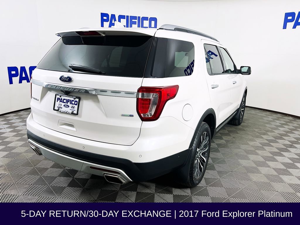 Certified 2017 Ford Explorer Platinum AWD/4WD image 8