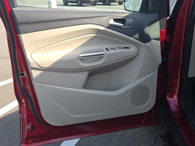 Certified 2017 Ford Escape SE image 22