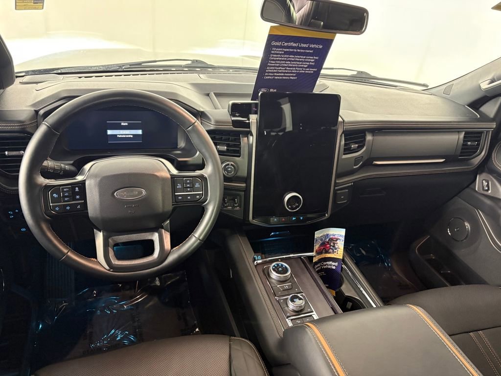 Certified 2024 Ford Expedition Max Platinum image 27