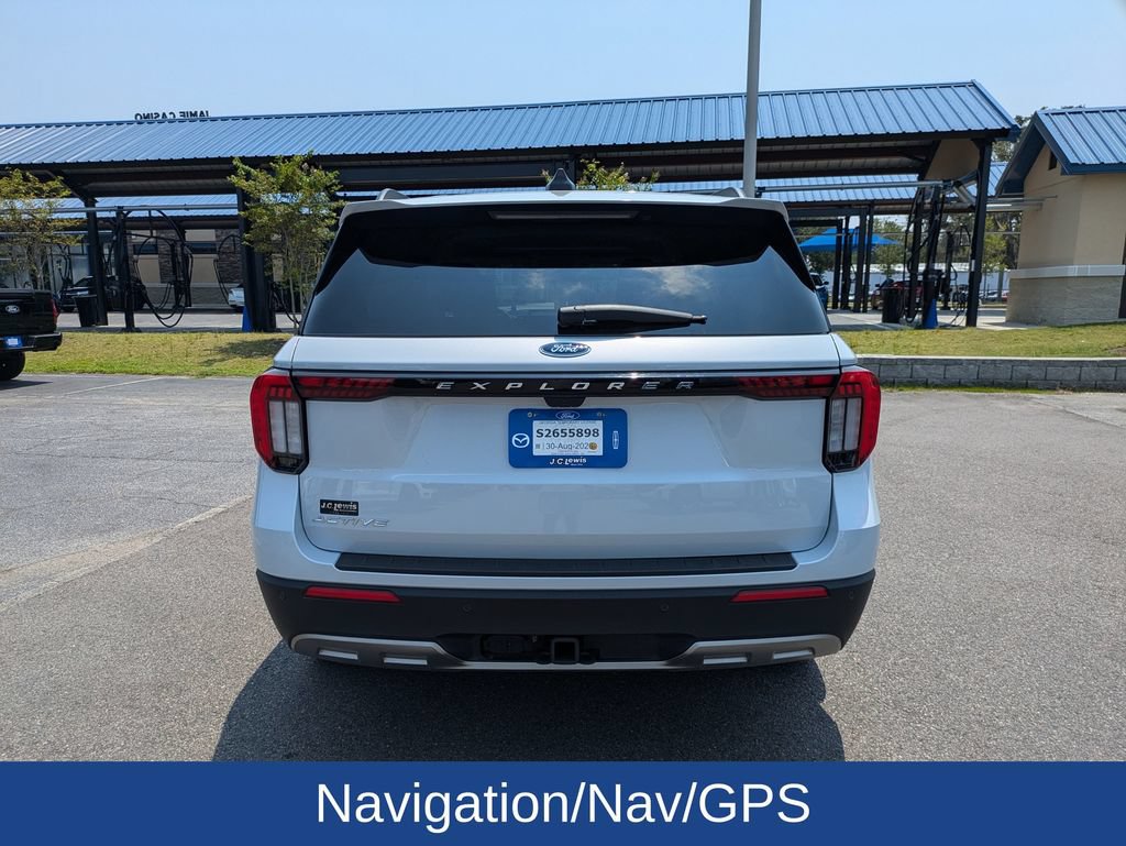 Certified 2026 Ford Explorer Active w/ Active Comfort Package RWD image 5
