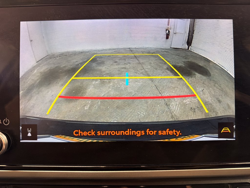 Used 2025 Toyota Camry LE FWD image 26