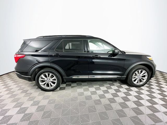 Certified 2023 Ford Explorer XLT w/ Equipment Group 202A image 14