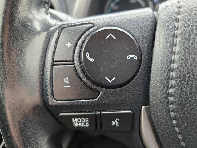 Used 2018 Toyota RAV4 Limited image 29