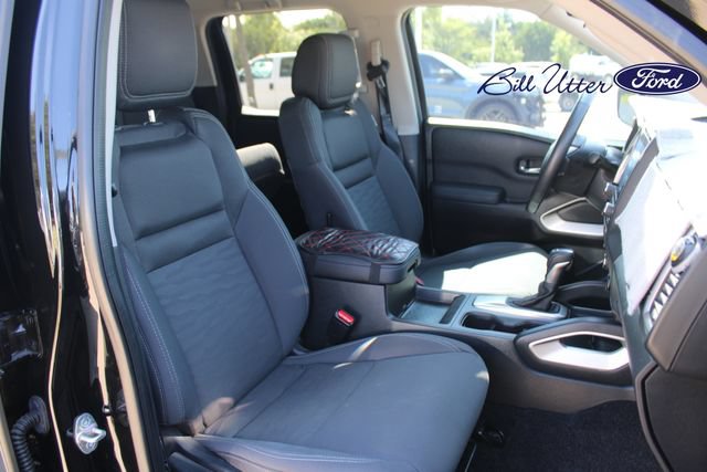 Used 2022 Nissan Frontier SV RWD image 10