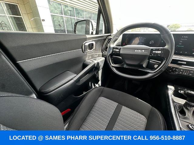 Used 2026 Kia Sorento LX FWD image 12