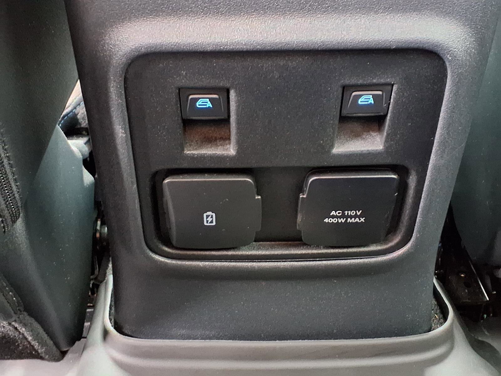 Certified 2024 Ford Bronco Wildtrak image 12