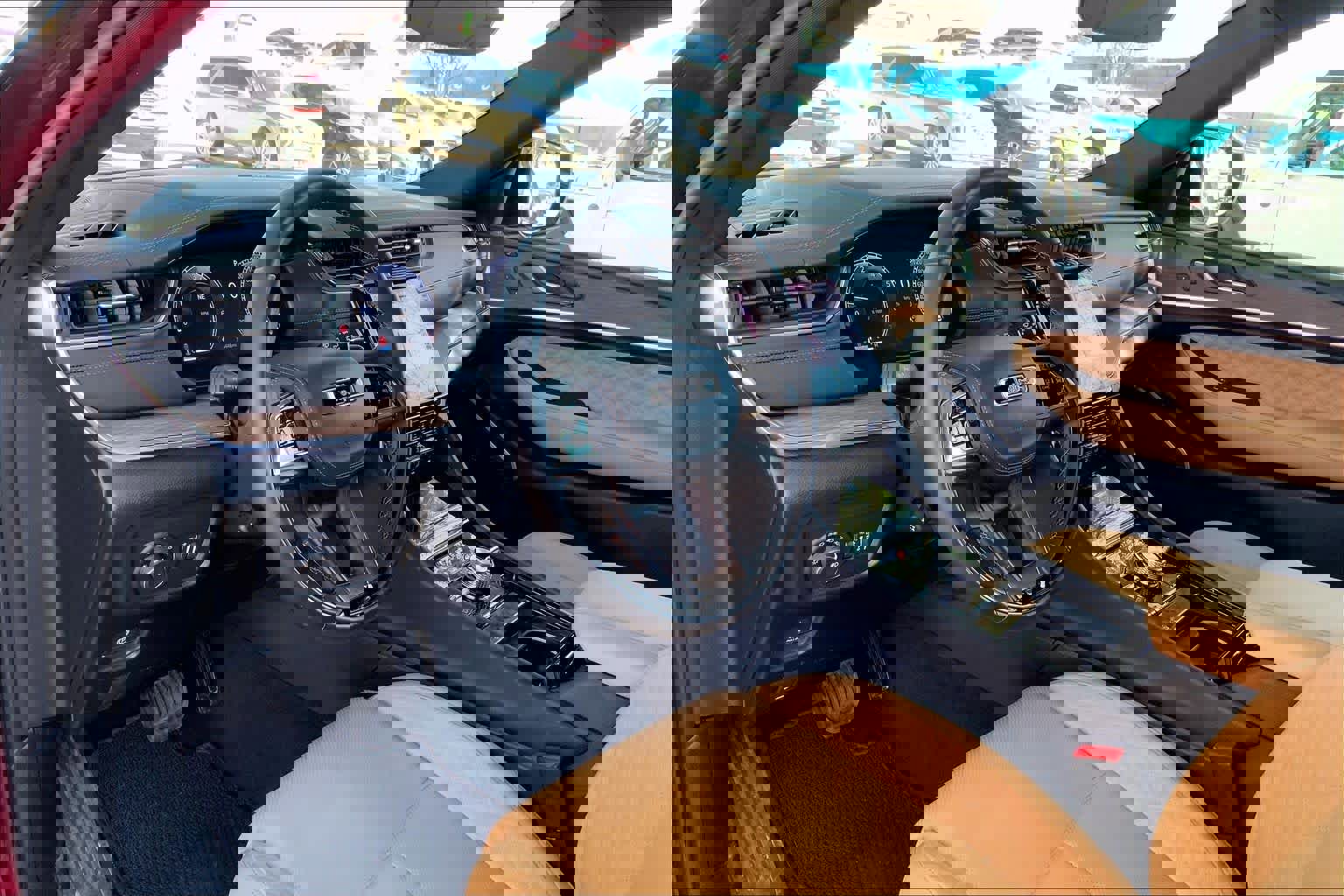 Used 2025 Jeep Grand Cherokee L Summit image 17