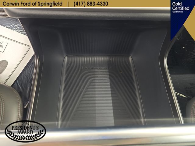 Certified 2025 Ford Expedition Active AWD/4WD image 32
