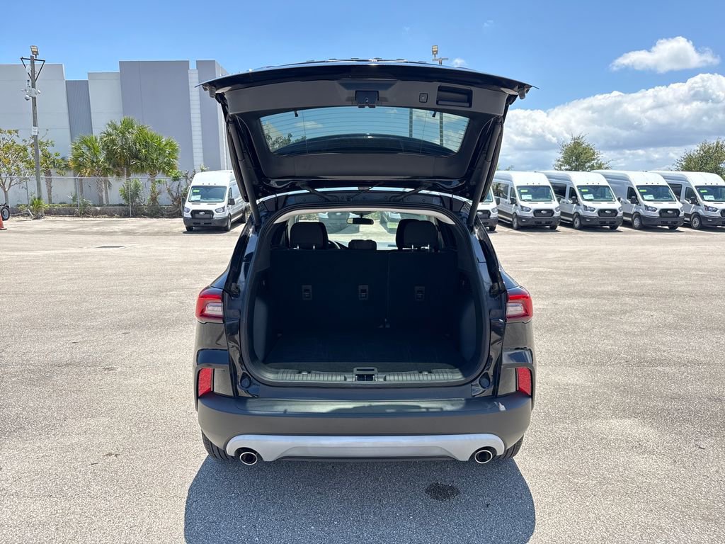 Certified 2023 Ford Escape Active FWD image 27