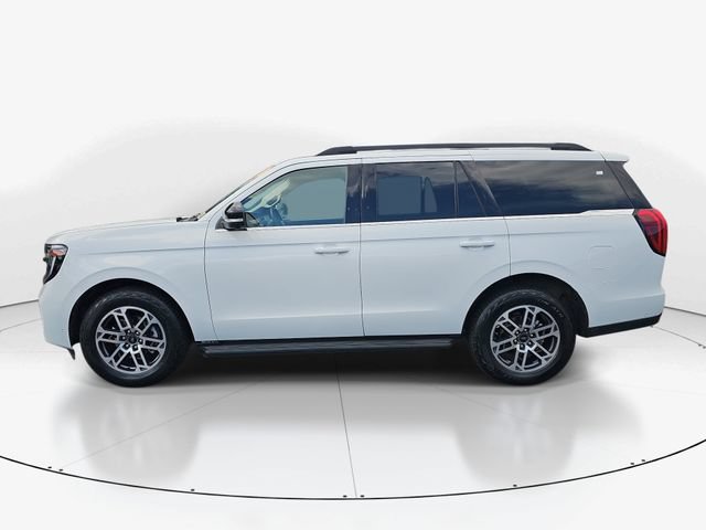 Certified 2025 Ford Expedition Active AWD/4WD image 8