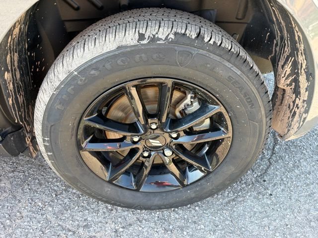Used 2020 Dodge Journey SE w/ Blacktop Package FWD image 19
