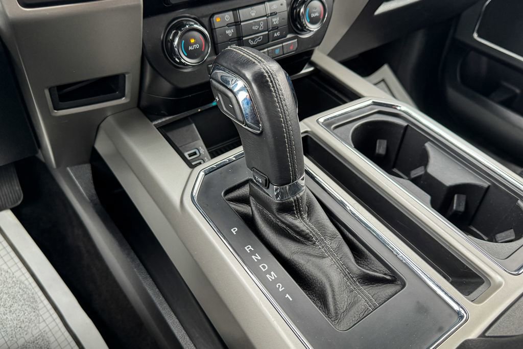 Certified 2017 Ford F150 Lariat image 38