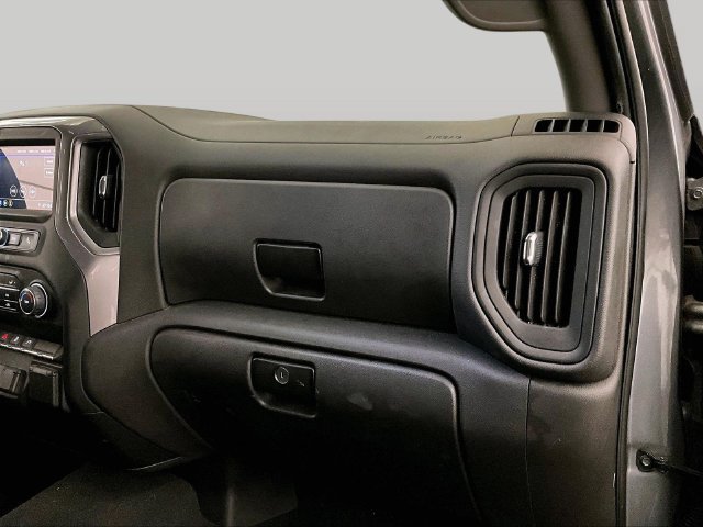 Used 2021 Chevrolet Silverado 1500 Custom w/ LPO, Dark Essentials Package AWD/4WD image 15