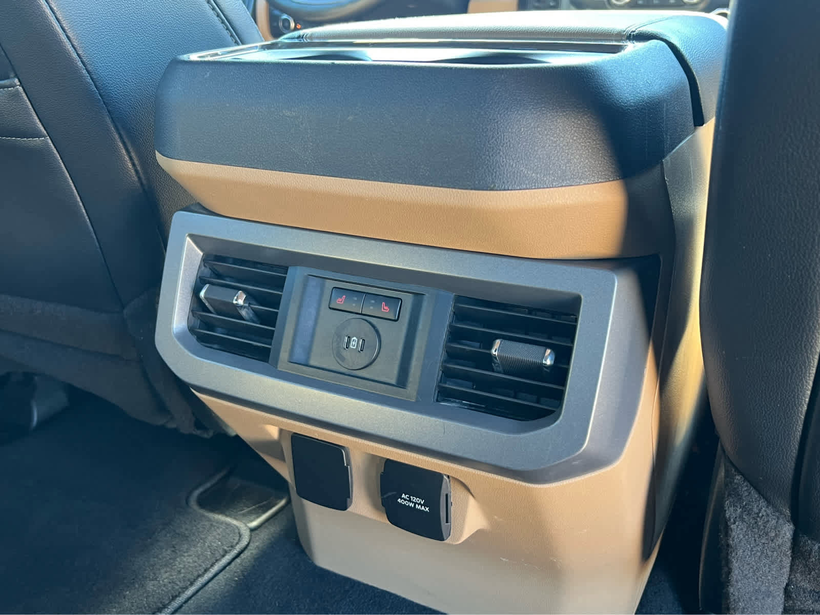 Certified 2024 Ford F350 Lariat image 24