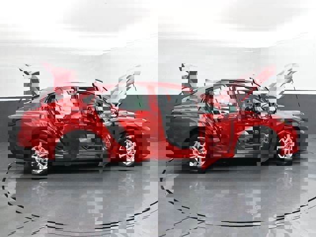 Used 2025 Toyota Camry LE FWD image 43