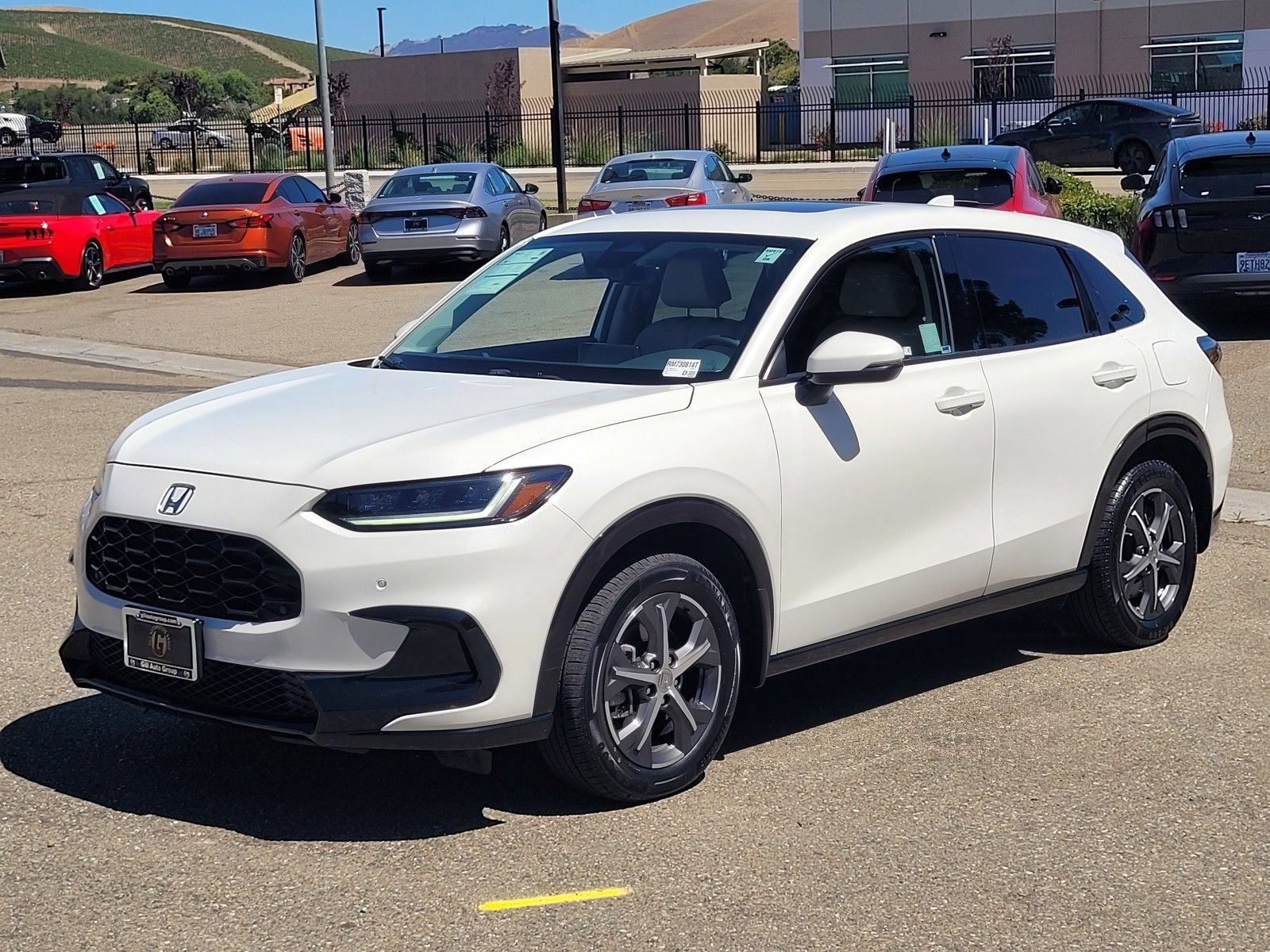 Used 2024 Honda HR-V EX-L image 8