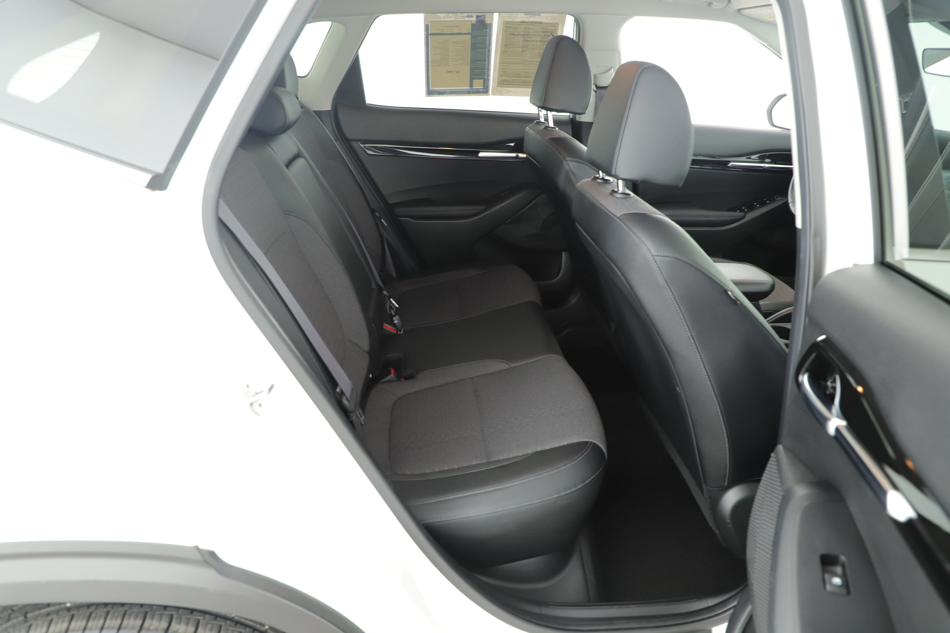 Used 2021 Kia Seltos S image 12