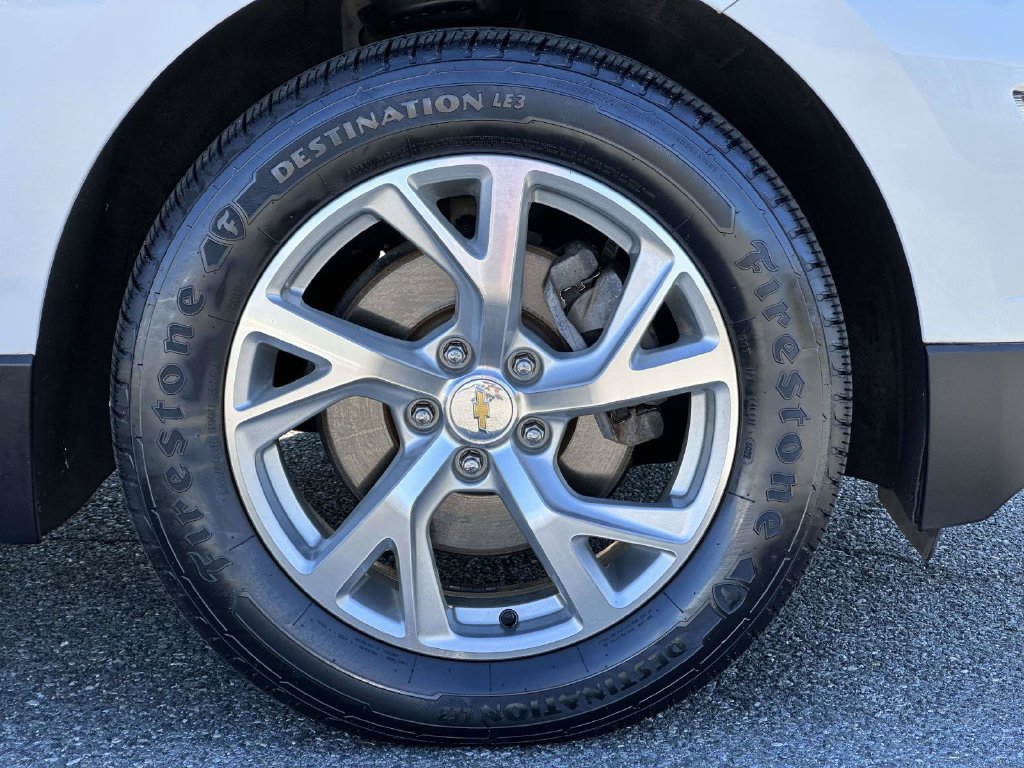 Used 2018 Chevrolet Equinox LT FWD image 8