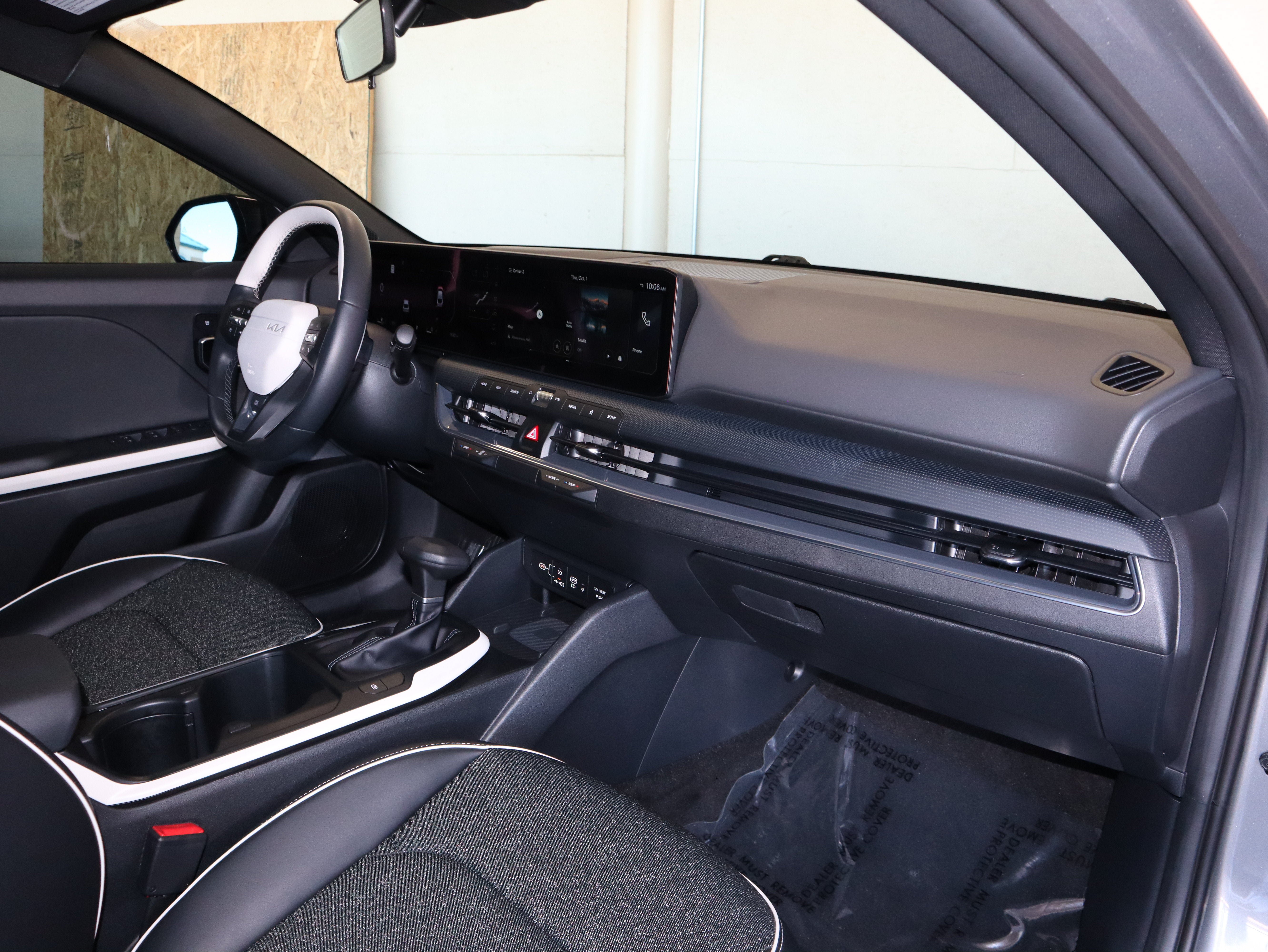 Used 2025 Kia K4 GT-Line FWD image 38