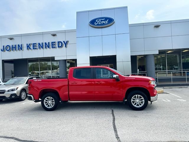 Used 2023 Chevrolet Silverado 1500 LT AWD/4WD image 21