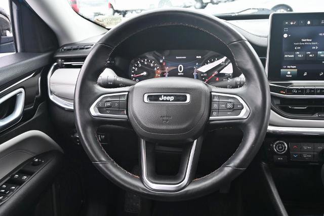 Used 2022 Jeep Compass Limited image 29