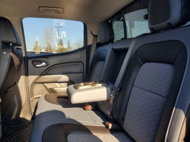 Used 2022 Chevrolet Colorado Z71 image 24
