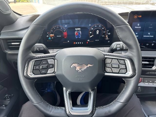 Certified 2025 Ford Mustang Coupe RWD image 19