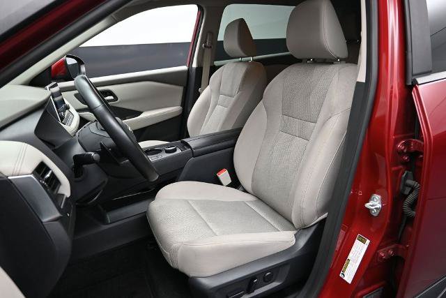 Used 2025 Nissan Rogue SV AWD/4WD image 21
