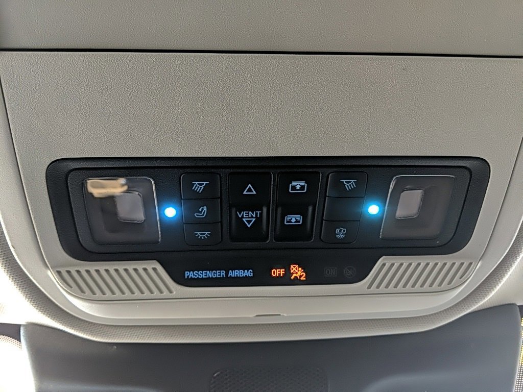 Certified 2025 Ford Expedition Platinum image 32