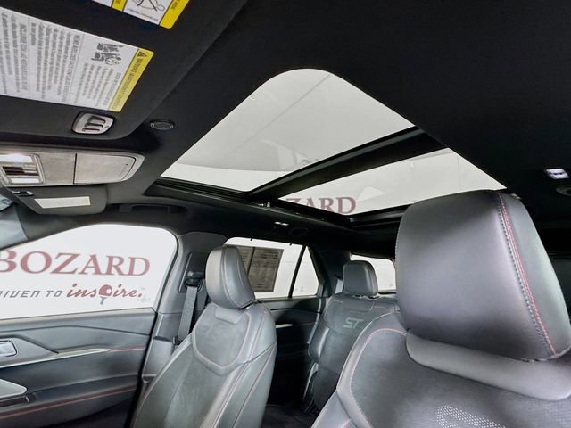 Certified 2025 Ford Explorer ST image 26