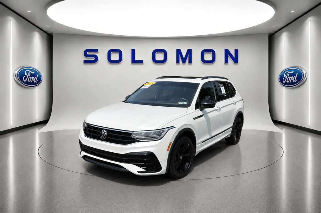 Used 2023 Volkswagen Tiguan SE R-Line