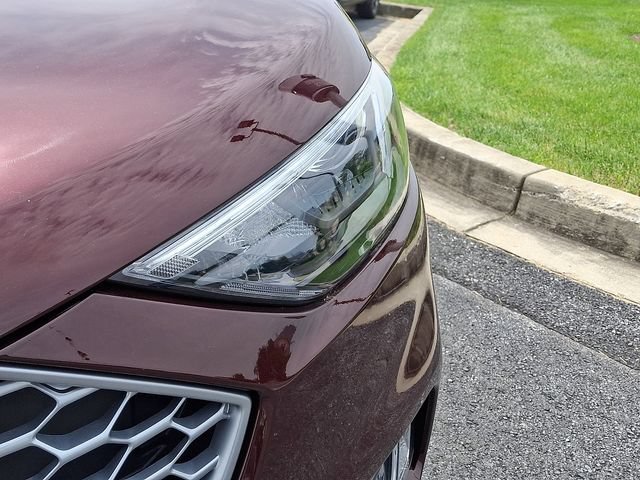 Certified 2023 Ford Edge SEL w/ Convenience Package AWD/4WD image 9
