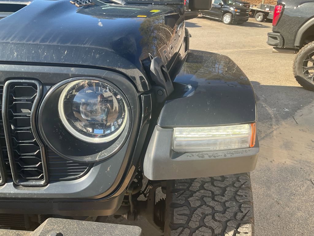 Used 2024 Jeep Wrangler Unlimited Rubicon 392 w/ Dual Top Group image 9