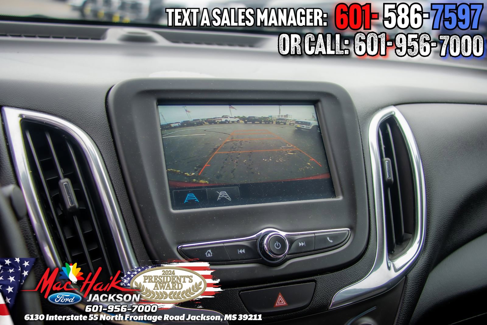 Used 2018 Chevrolet Equinox LT AWD/4WD image 16