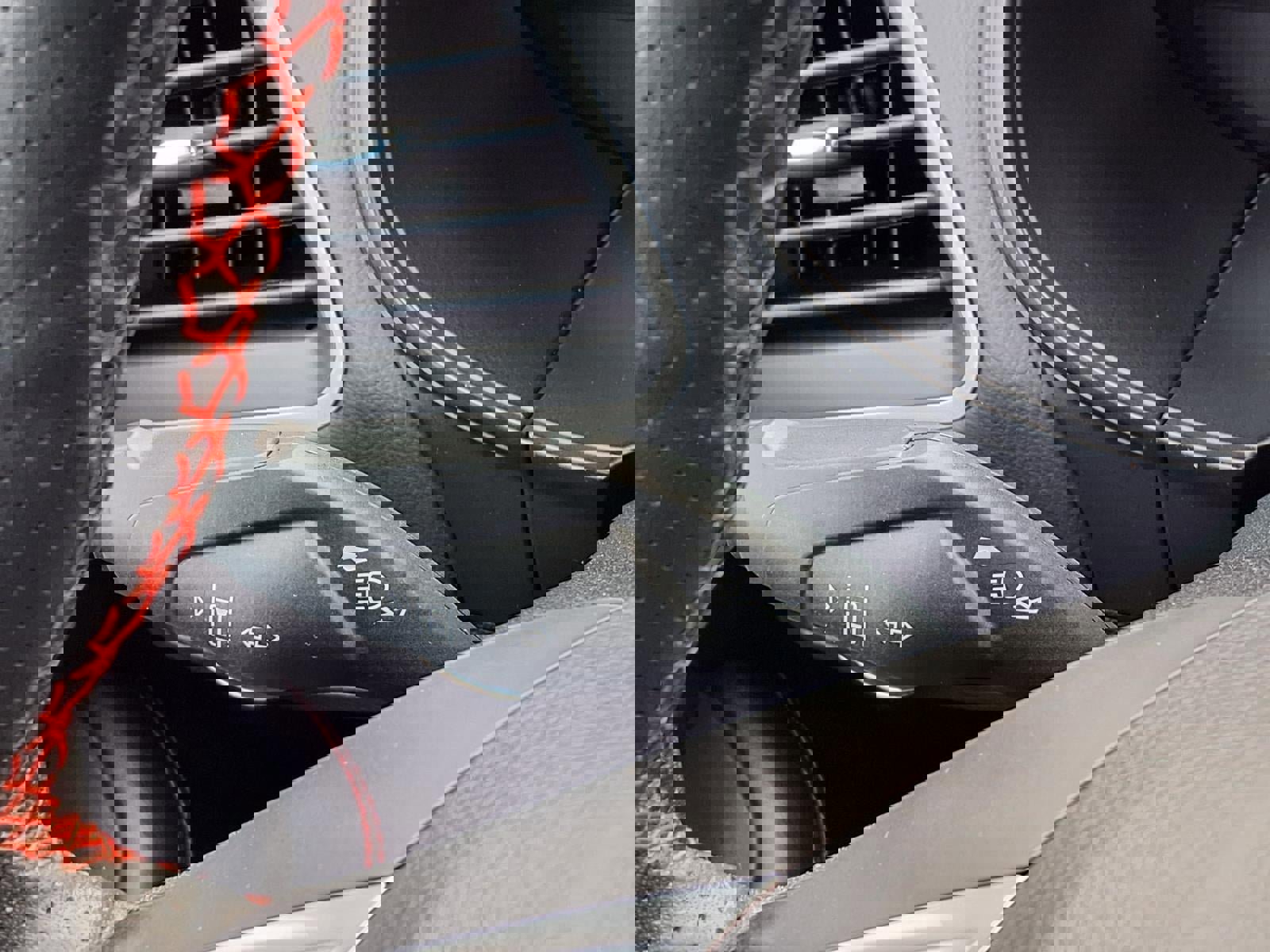 Certified 2023 Ford Edge ST-Line image 17