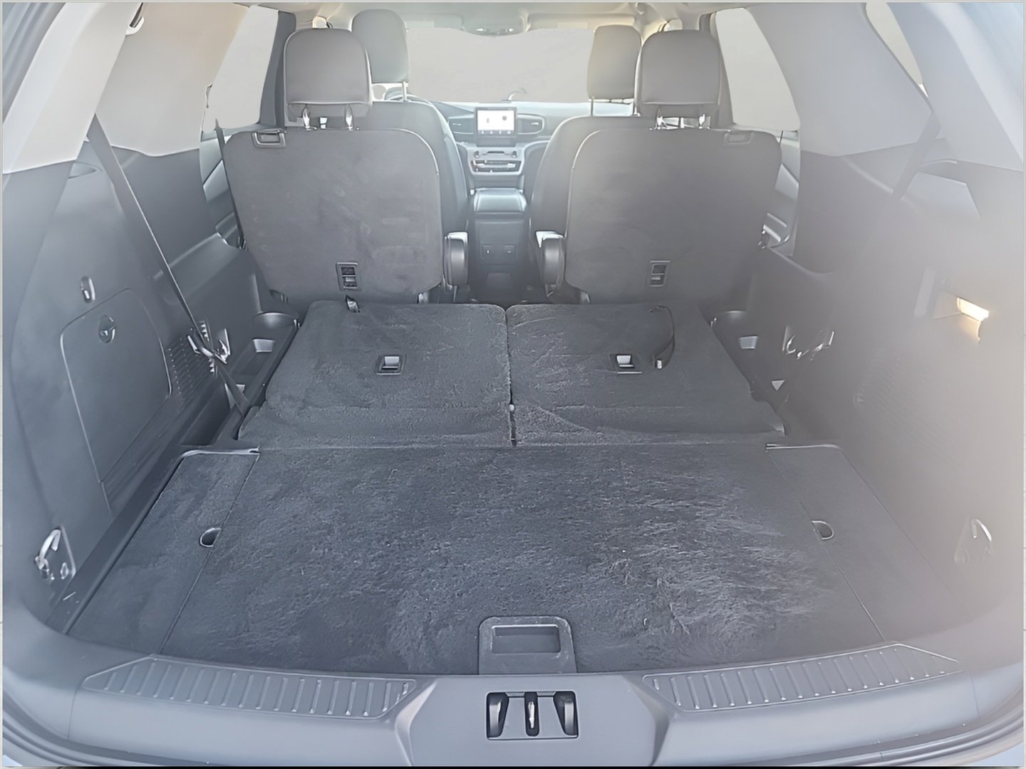 Certified 2023 Ford Explorer XLT w/ Equipment Group 202A image 10