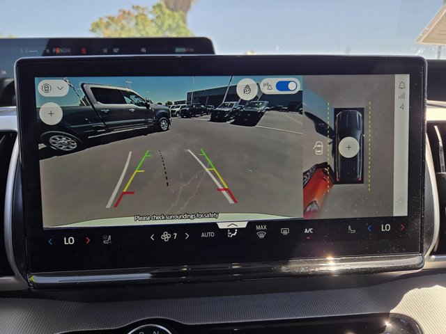 Certified 2025 Ford Expedition Active AWD/4WD image 24