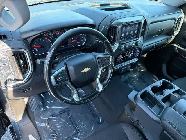 Used 2022 Chevrolet Silverado 1500 LT AWD/4WD image 10