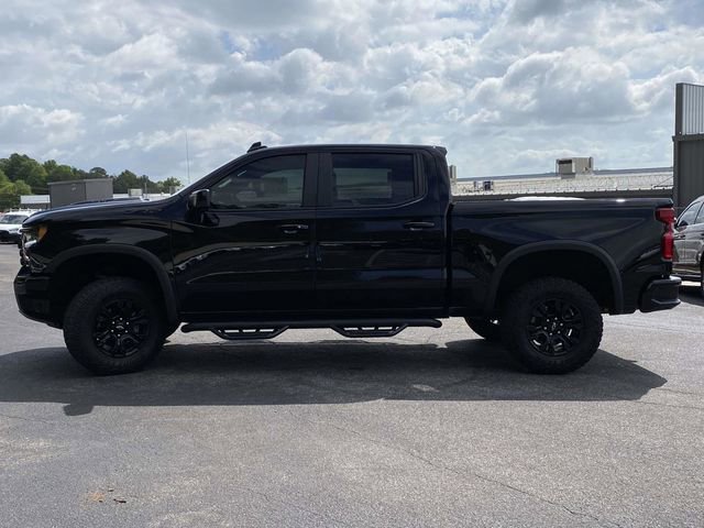 Used 2024 Chevrolet Silverado 1500 ZR2 w/ Technology Package AWD/4WD image 7
