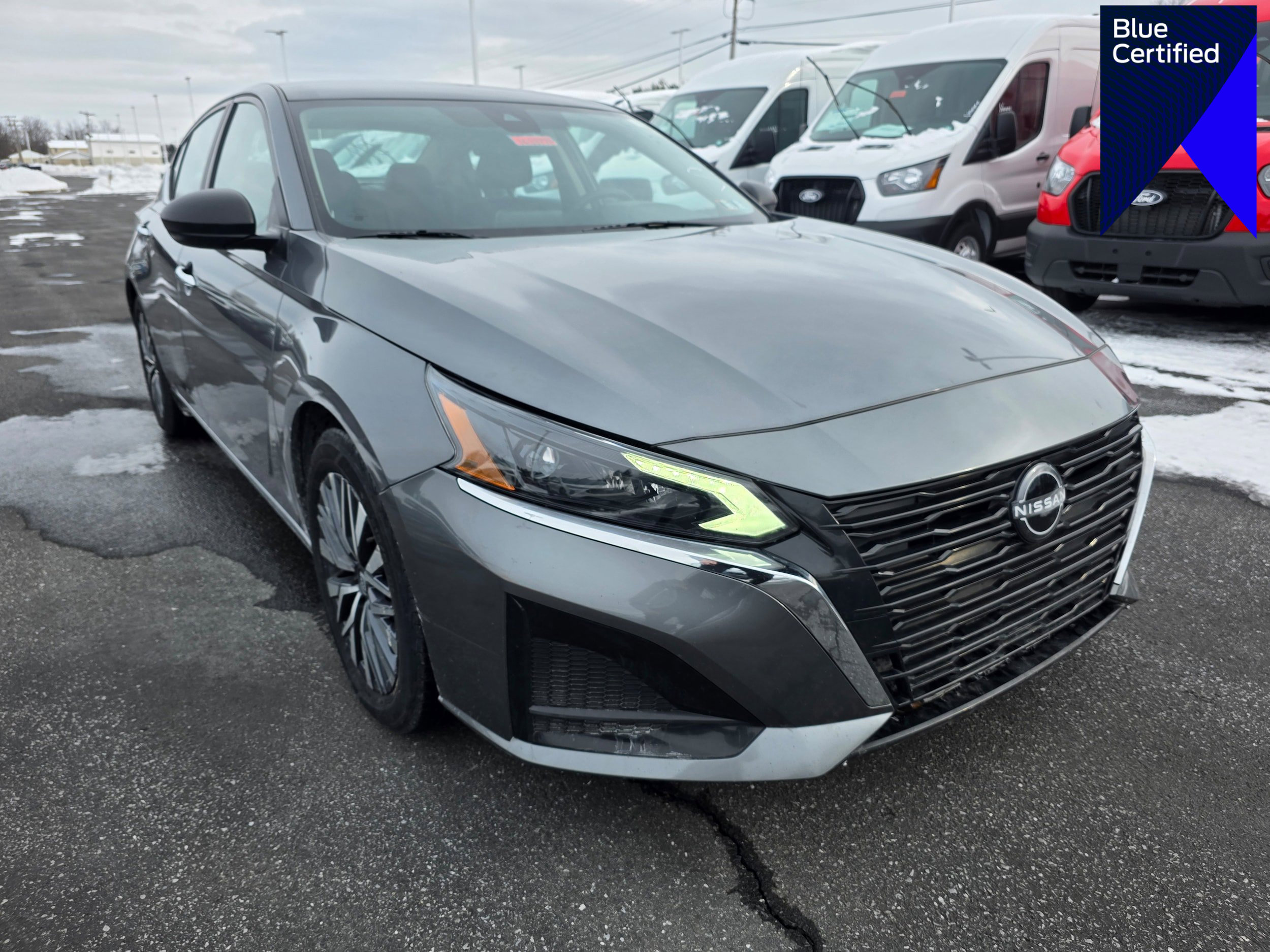 Used 2024 Nissan Altima 2.5 SV