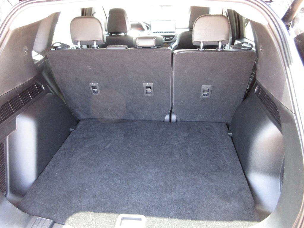 Certified 2025 Ford Escape SE FWD image 26