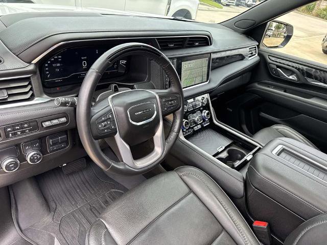 Used 2024 GMC Yukon XL Denali w/ Denali Reserve Package RWD image 22