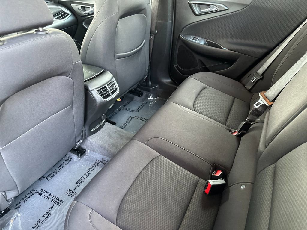 Used 2023 Chevrolet Malibu LT image 11