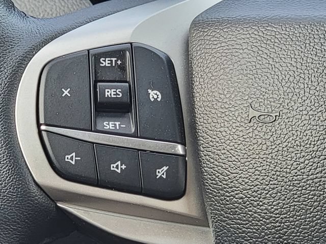 Certified 2023 Ford Explorer XLT w/ Equipment Group 202A AWD/4WD image 33