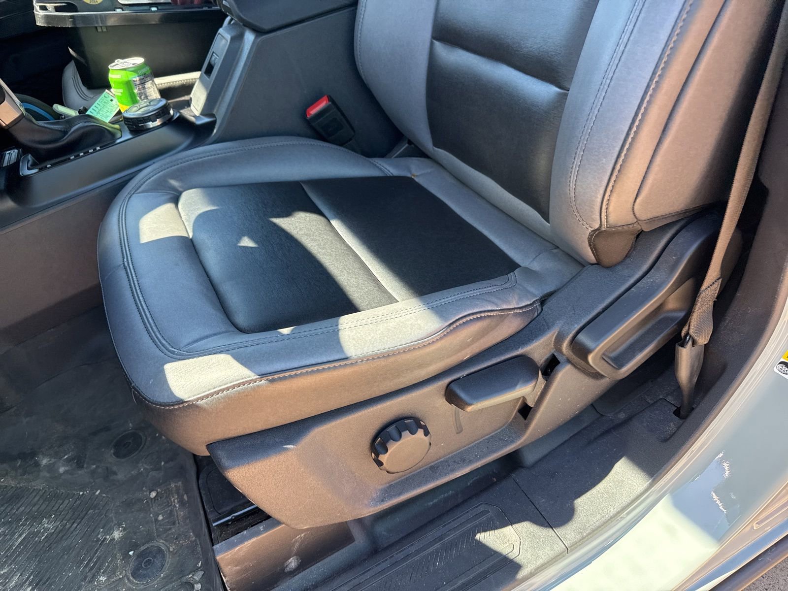 Certified 2024 Ford Bronco Black Diamond image 11