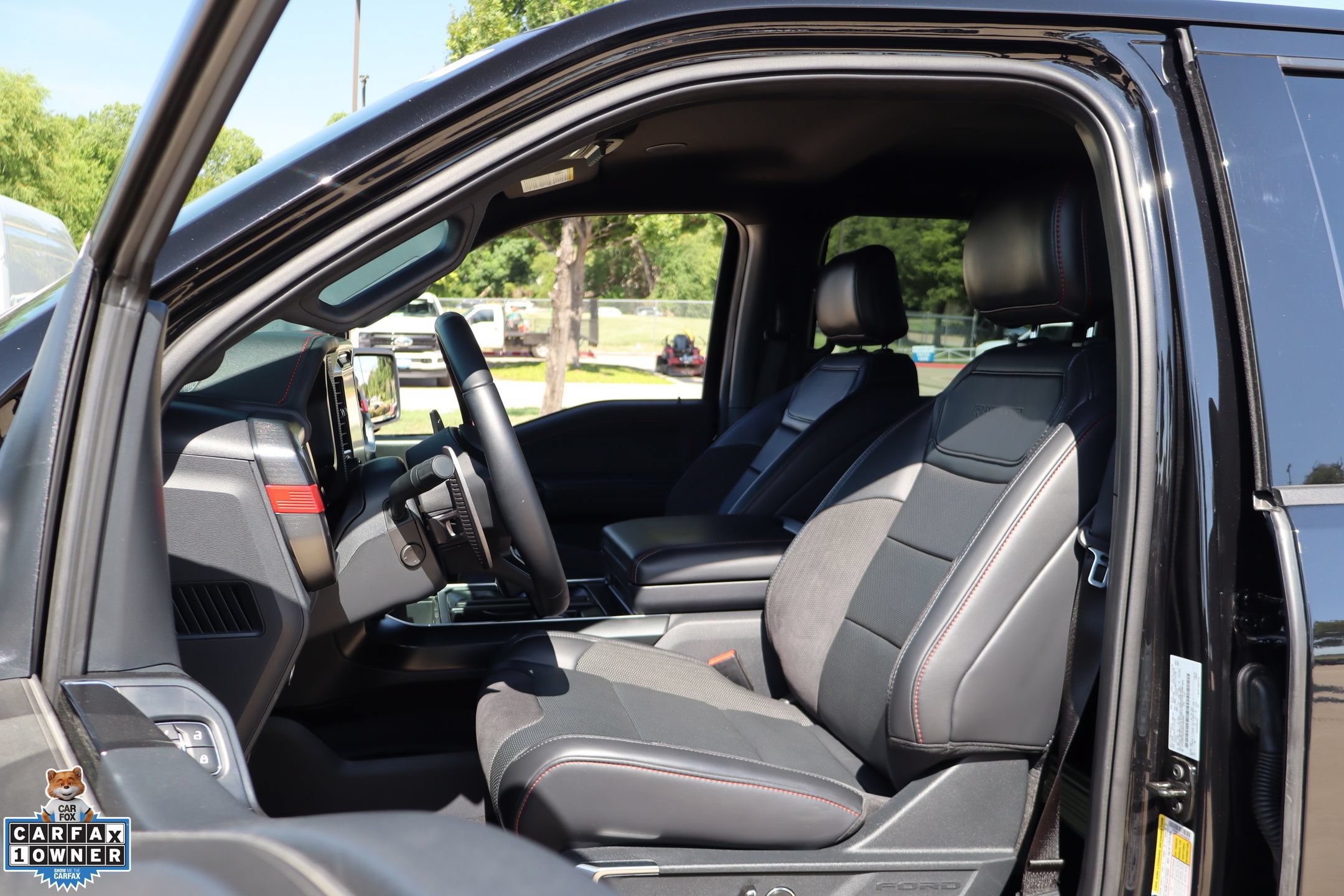 Certified 2025 Ford F150 Raptor AWD/4WD image 11