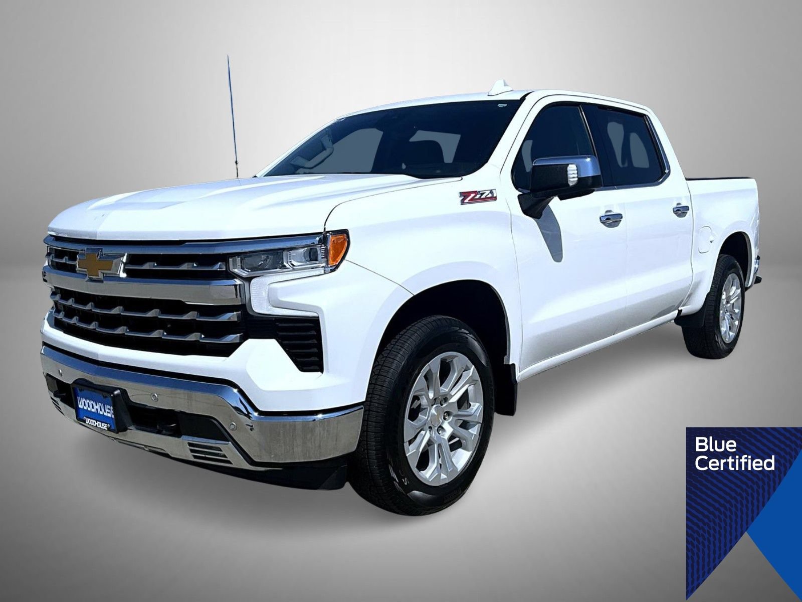 Used 2024 Chevrolet Silverado 1500 LTZ AWD/4WD image 1